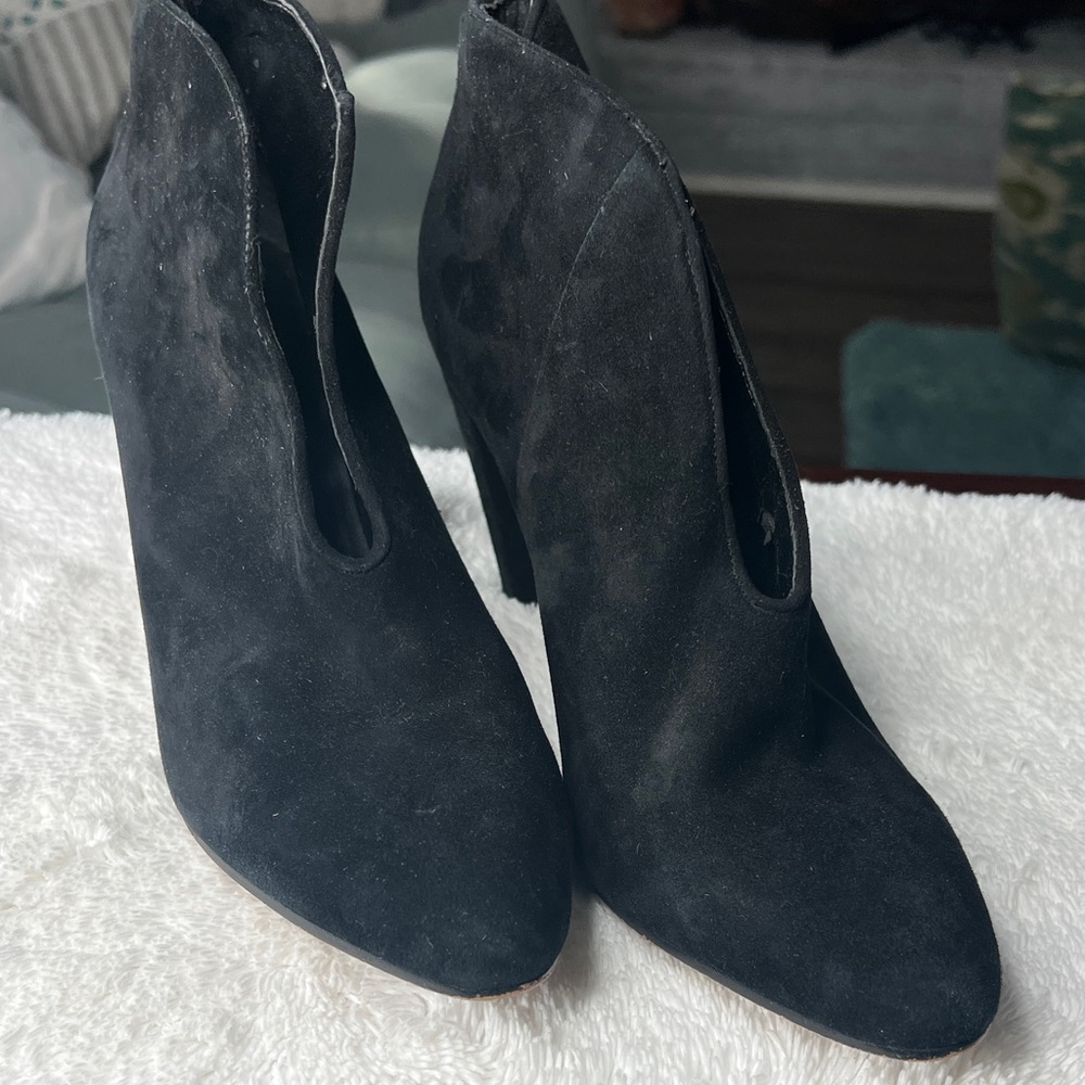 Elegant Black Women's Ankle Boots by Vince Camuto